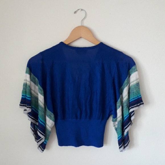 ● bebe | Crop Top - Picture 11 of 11